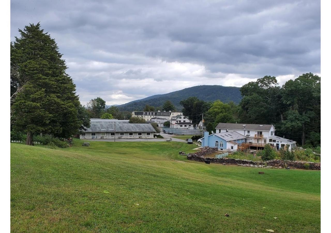 Glenwood Inn & Conference Center Delaware-kanyon Kültér fotó